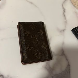 Authentic Louis Vuitton Men’s Wallet